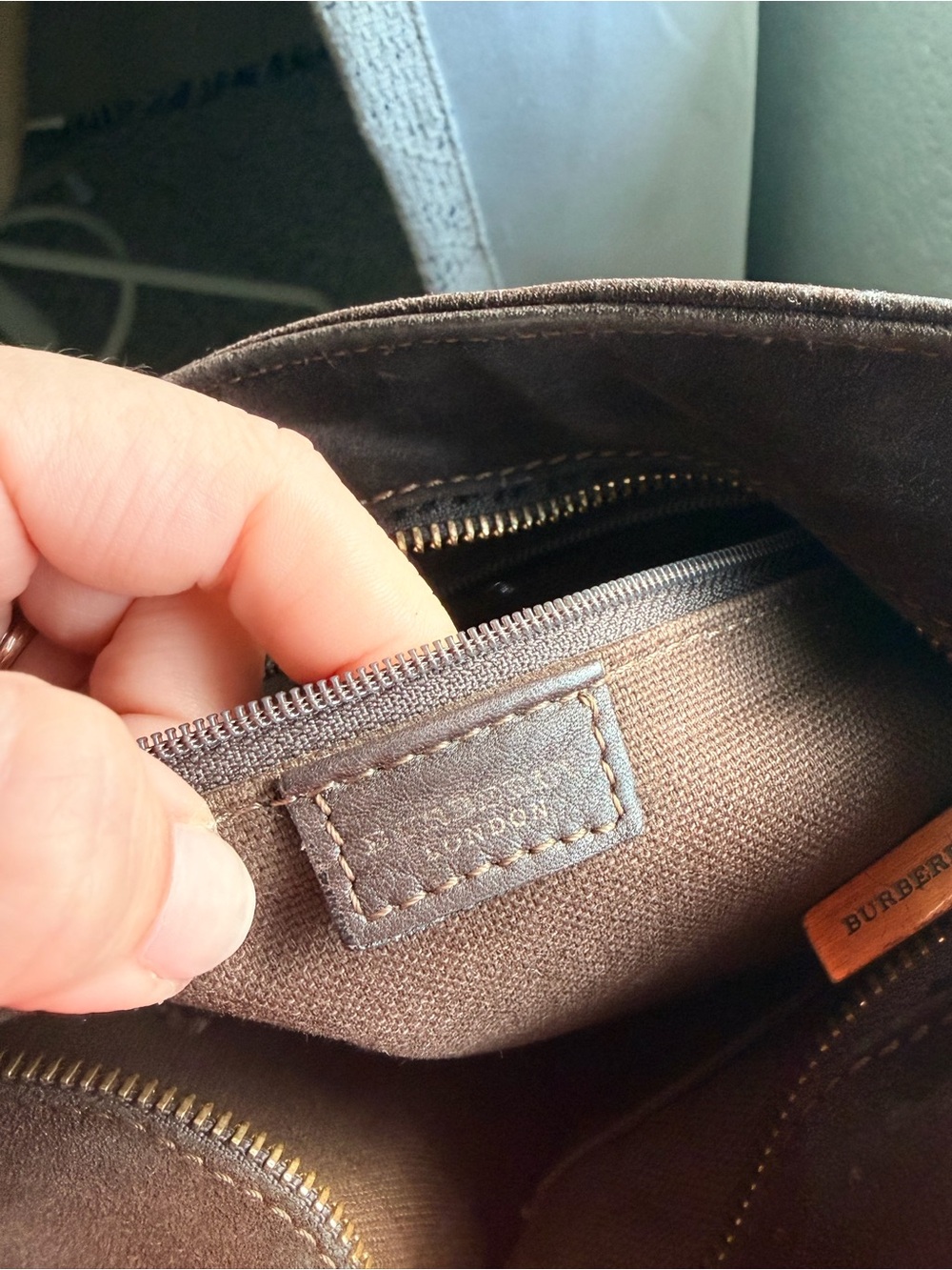 Vintage Burberry Bag 🤎 - Picture 12 of 13
